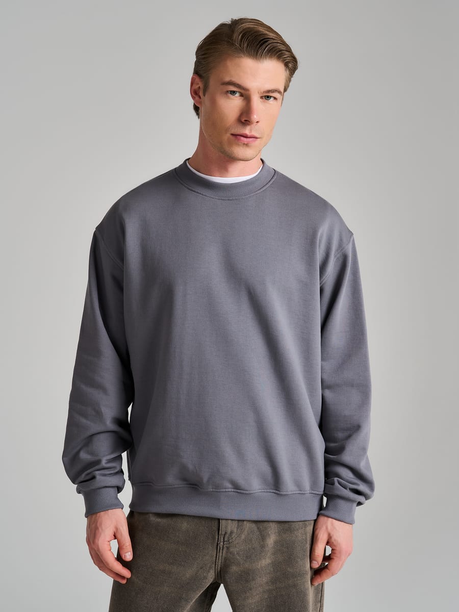 Свитшот базовый однотонный